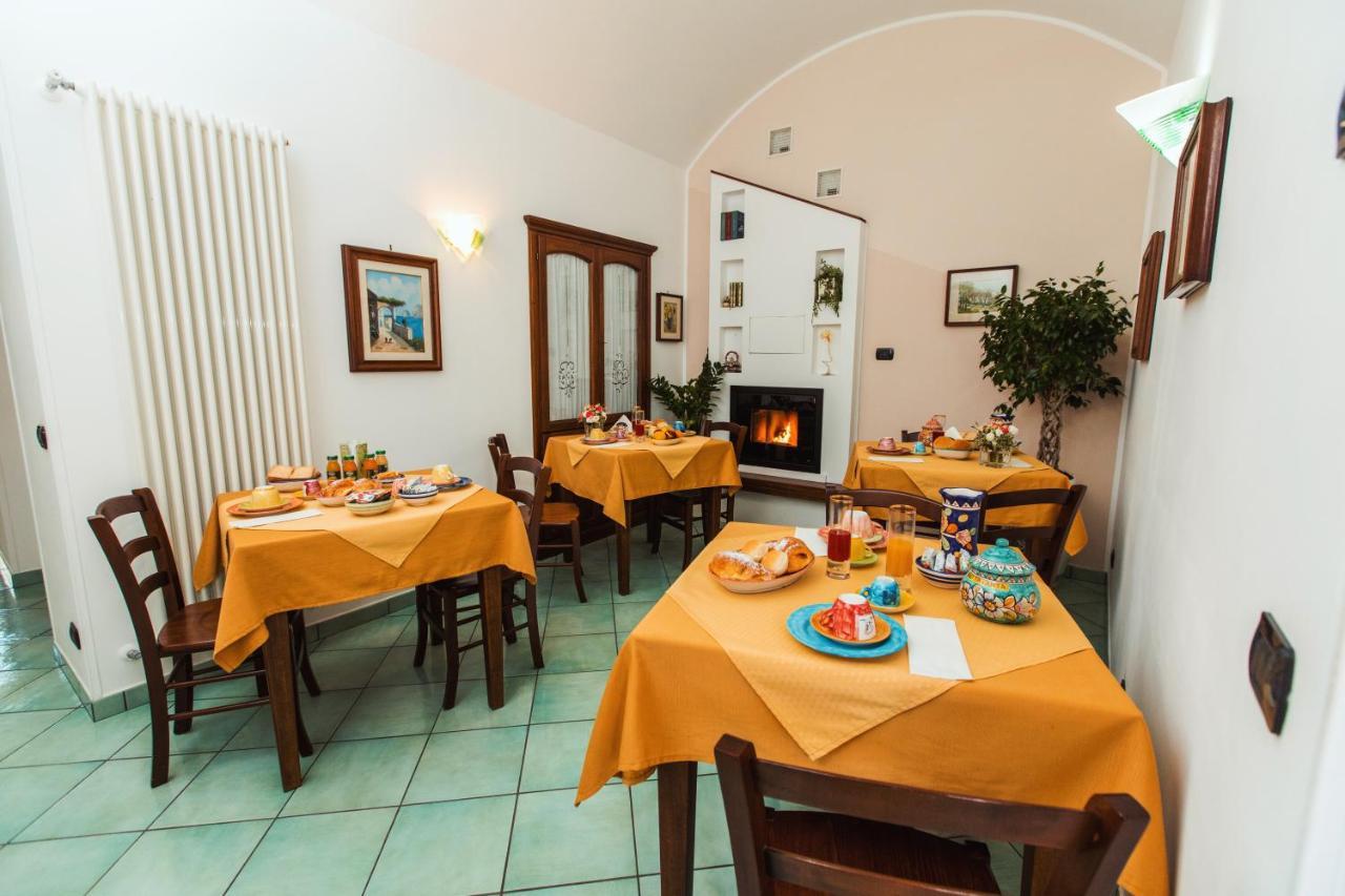 Roccia Fiorita Hotel Furore Kültér fotó
