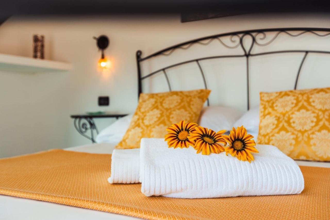 Roccia Fiorita Hotel Furore Kültér fotó